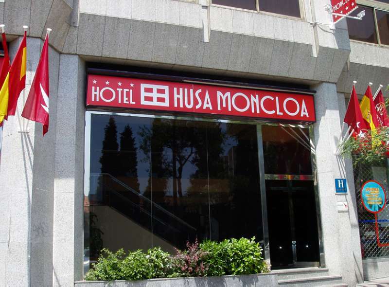 Husa Moncloa Madrid Luaran gambar